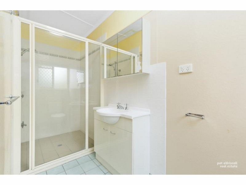 21 Bowen Terrace, The Range QLD 4700